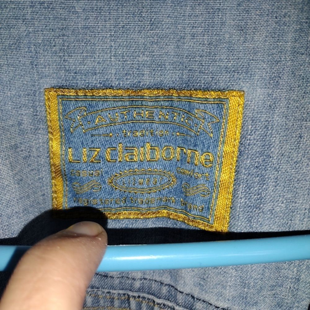 Vintage Liz Claiborne denim vest - Picture 3 of 7